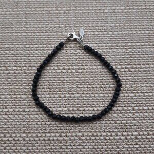 7 Inch Sterling Silver Faceted Black Stones Bracelet B442